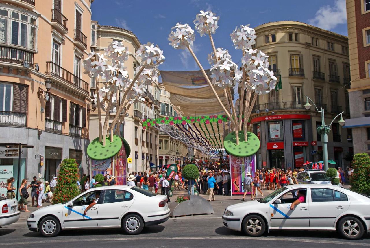 Malaga Centre Apartment With Parking المظهر الخارجي الصورة