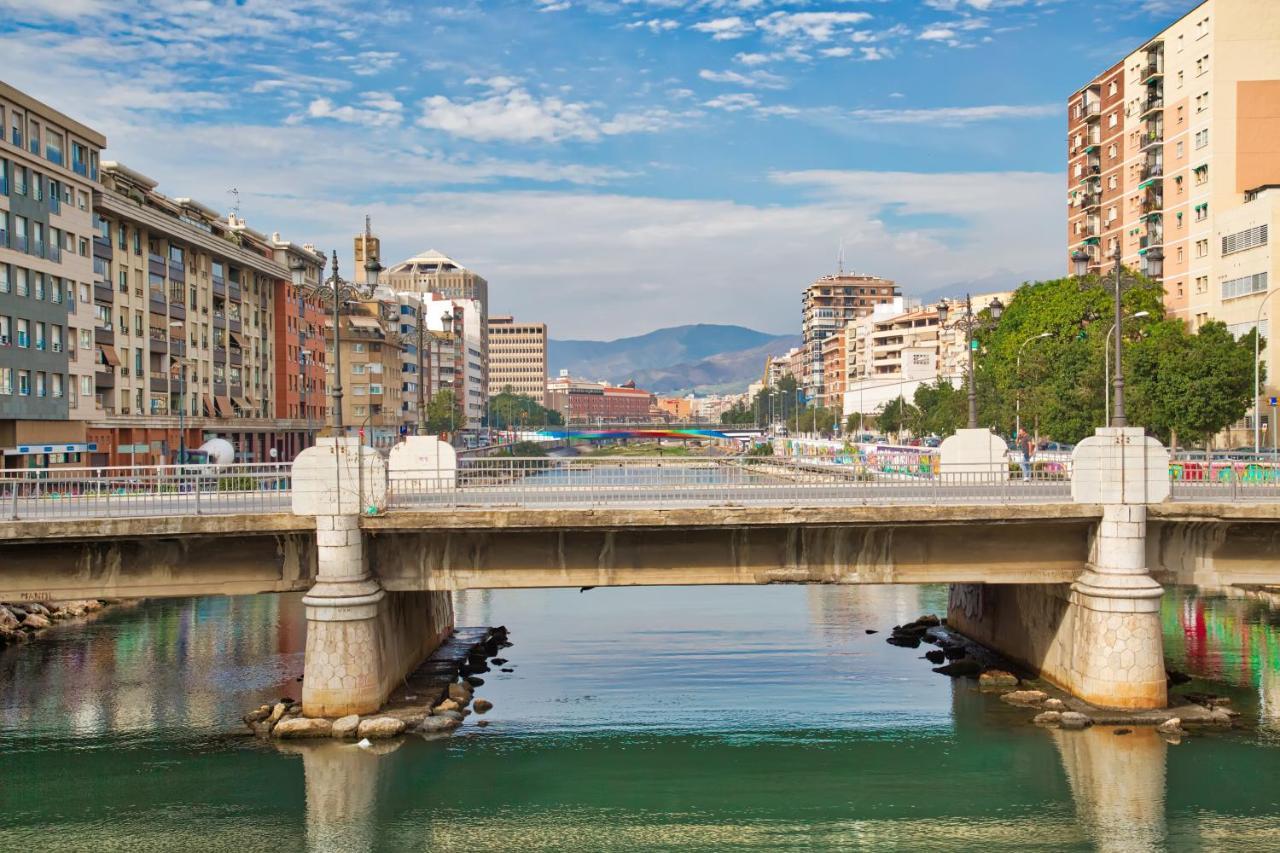 Malaga Centre Apartment With Parking المظهر الخارجي الصورة