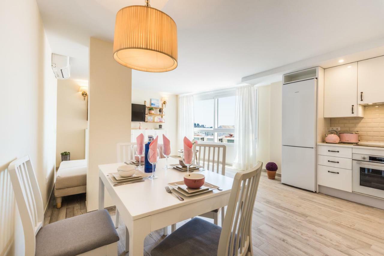 Malaga Centre Apartment With Parking المظهر الخارجي الصورة