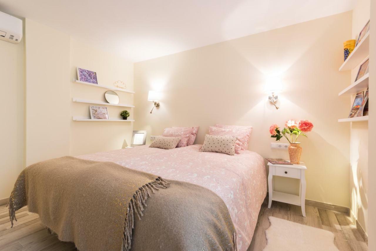 Malaga Centre Apartment With Parking المظهر الخارجي الصورة