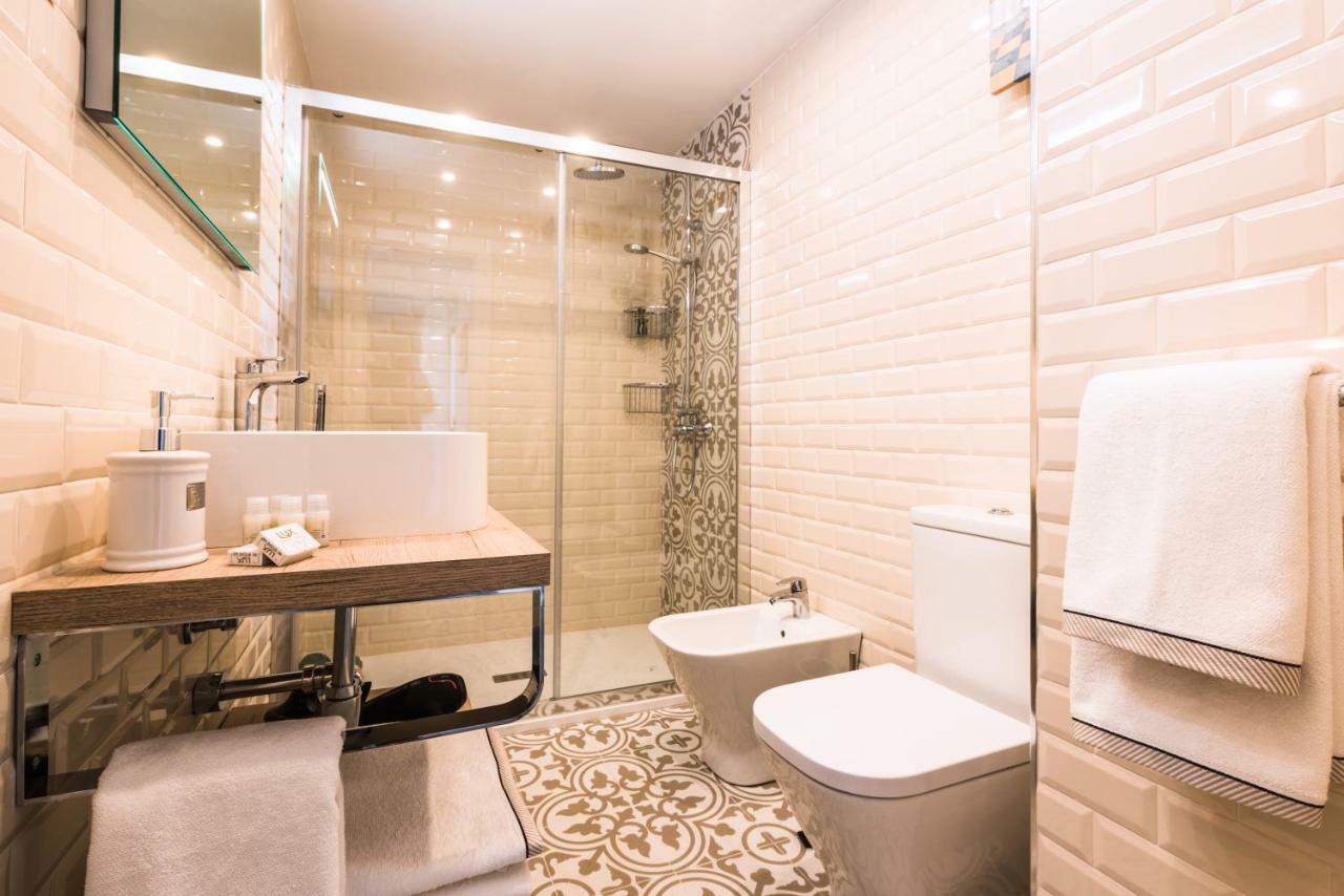 Malaga Centre Apartment With Parking المظهر الخارجي الصورة