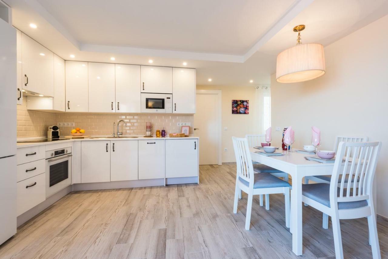 Malaga Centre Apartment With Parking المظهر الخارجي الصورة
